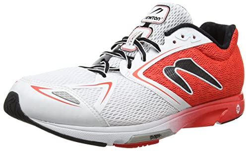 Men's Newton Running Distance VI