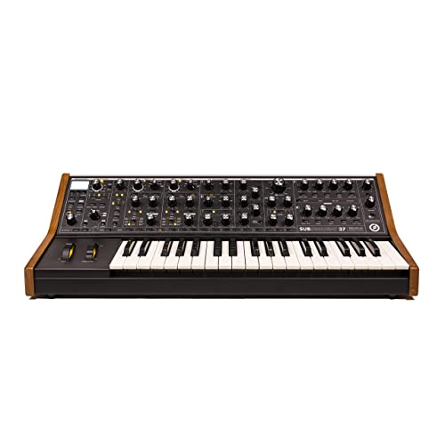 Moog Subsequent 37