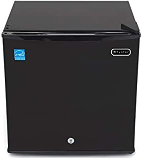 Whynter CUF-110B Energy Star 1.1 Cubic Feet Upright Lock, Black Freezer