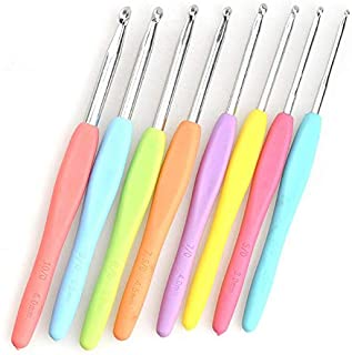 8pcs Anti Slip Crochet Hooks Set- ErgonomicHandlesfor Extreme Comfort.Perfectfor Arthritic Hands-SmoothNeedlesforSuperior Resultsand to use with All Patterns and Yarns.(2.5-6mm,Multicolor)