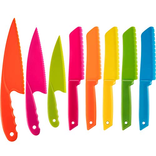 Jovitec 8 Pieces Kid Plastic Kitchen Knife Set, Children's Safe Cooking Chef Nylon Knives for Fruit, Bread, Cake, Salad, Lettuce Knife (Color 1)