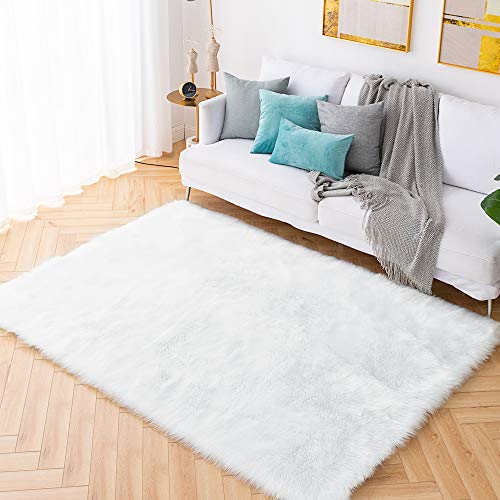 Carvapet Shaggy Soft Faux Sheepskin Fur Area Rugs Floor Mat Luxury Beside Carpet for Bedroom Living Room 5ft x 7ft, White