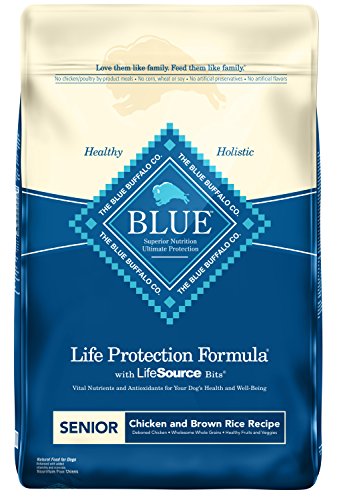 Blue Buffalo Life Protection Formula Senior Dog Food  Natural Dry Dog Food for Senior Dogs  Chicken & Brown Rice  30 lb. Bag (596022)