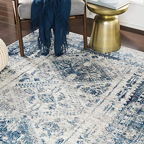 Artistic Weavers Desta Blue/White Area Rug, 5'3