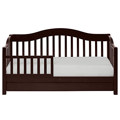 10 Best Crib Mattresses On A Budget