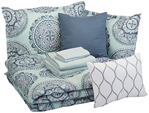 Amazon Basics 10-Piece Bed-in-a-Bag - Soft, Easy-Wash Microfiber - Full/Queen, Sea Foam Medallion